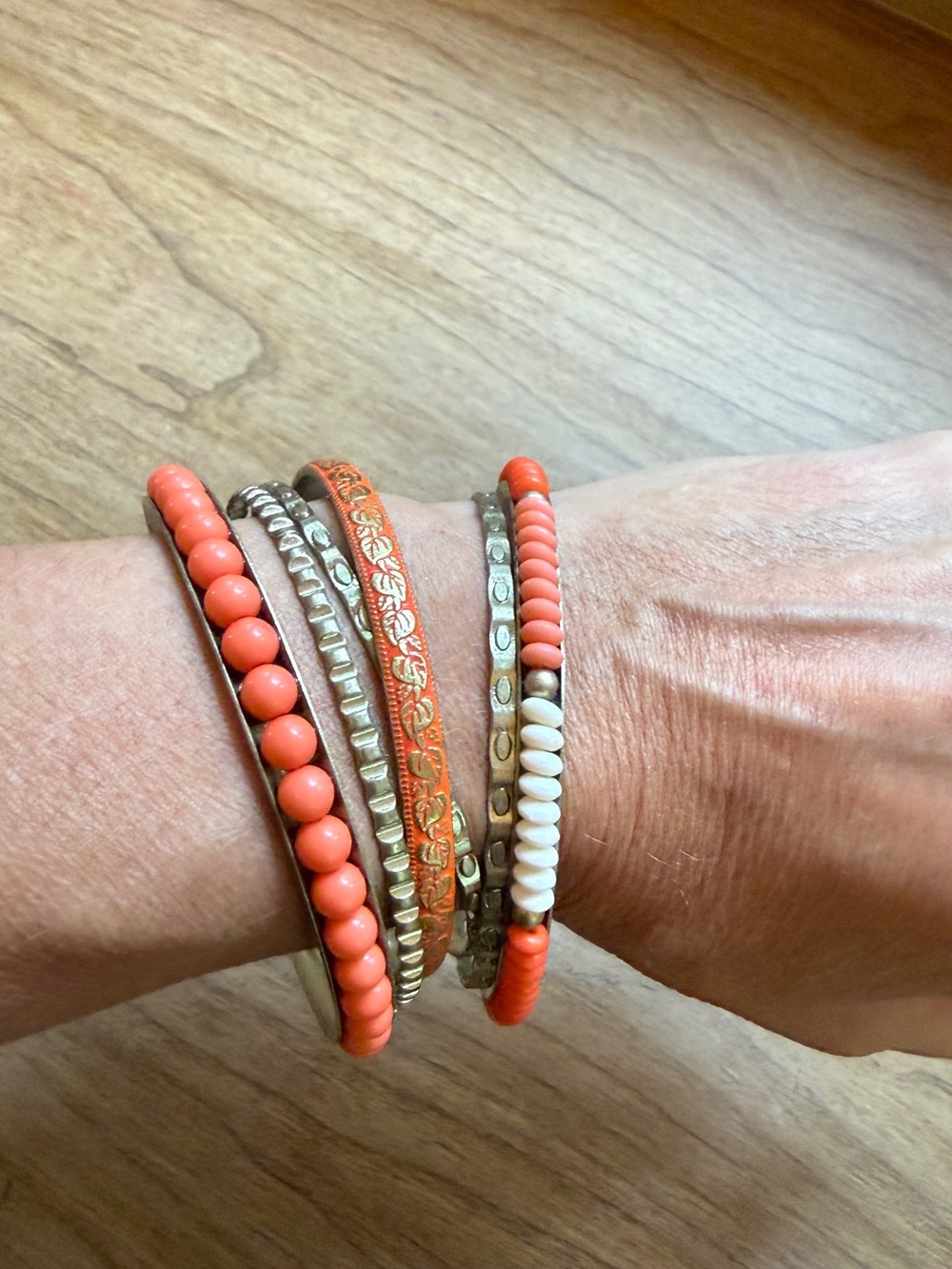 Premier Designs Coral and White Beaded Gold-Tone Stacked Bangle Set